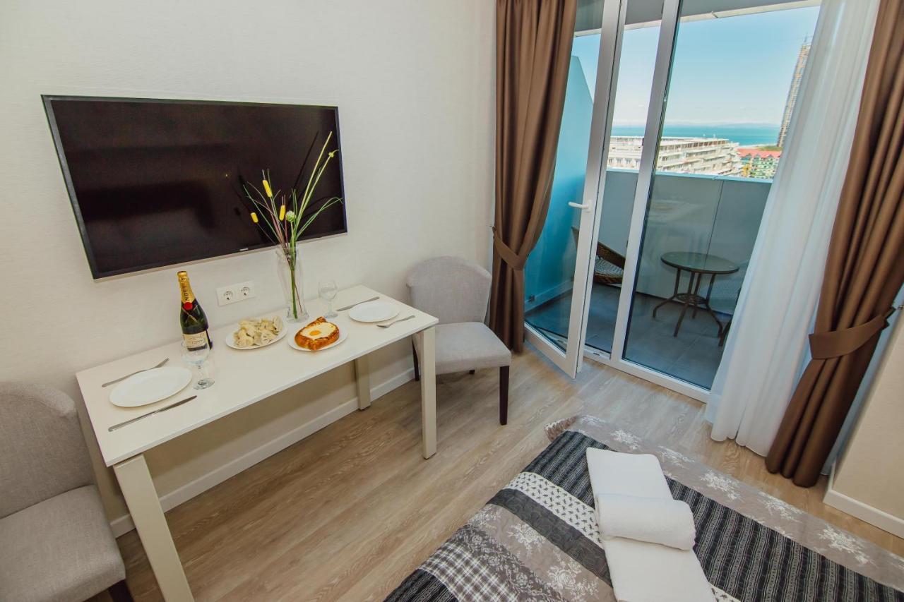 Your Sunshine Apartments Batumi Exterior foto